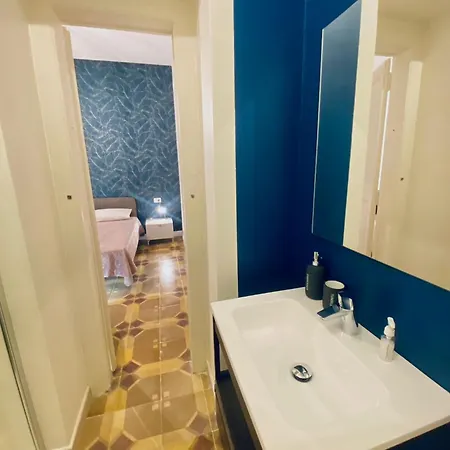 Bed & Breakfast Alimena Retro 4*